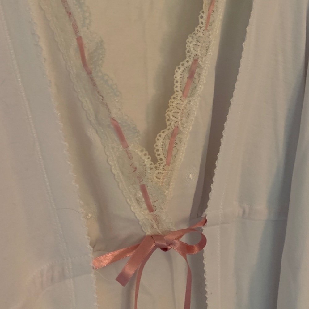 Maternity Nightgown and Robe Set - Picture 5 of 5